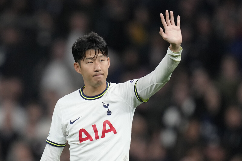 손흥민의 EPL 활약과 한국 축구의 미래